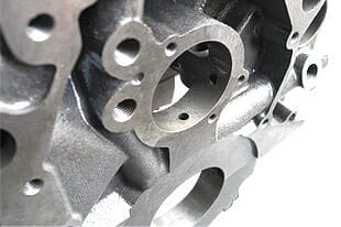 World Products 087072 - Cast Iron Engine Block Ford Small Block 351 Mains, 9.500 Deck, 3.995 Bore, Nodular Caps