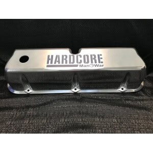 BMP D70870 - Valve Covers Ford Small Block "HARDCORE Manowar" Logo Diecast Polished